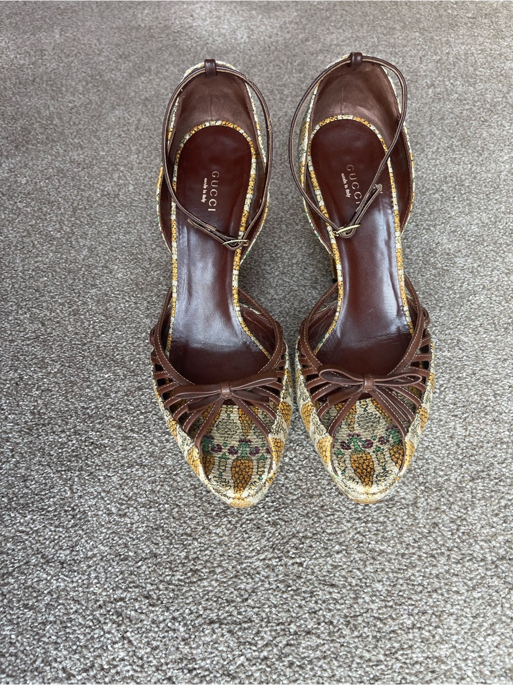 Gucci Brown Leather & Multicolor Embroidered Floral Pointed-Toe Heels